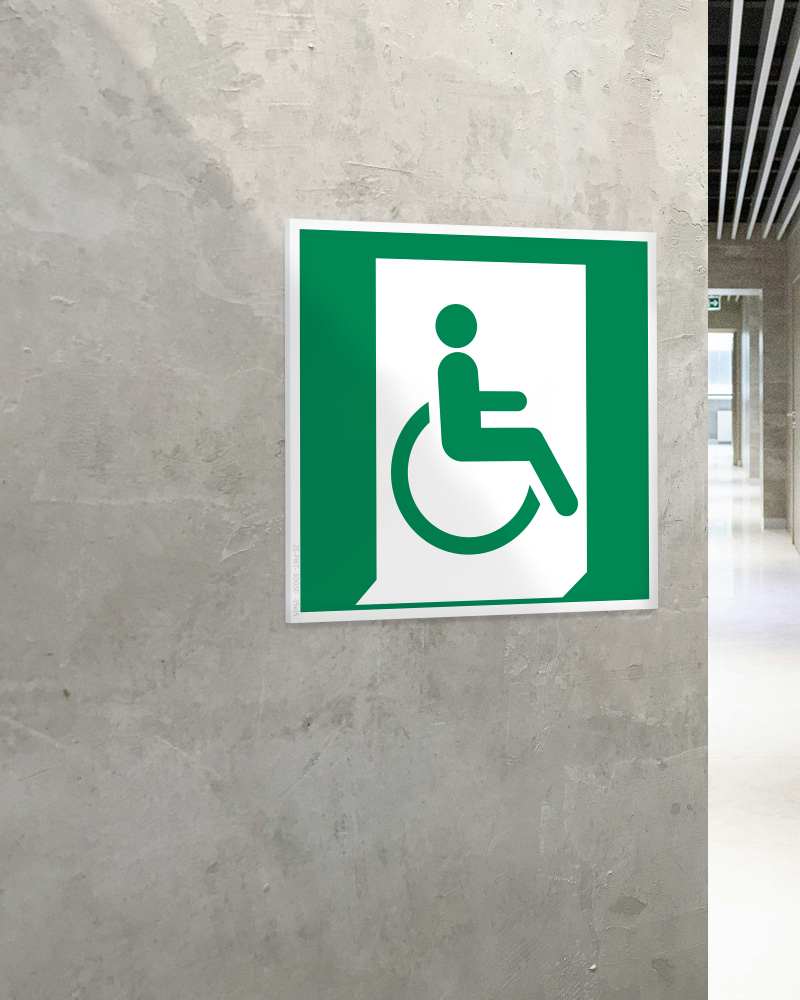 Stickershop - Izlaz desno za evakuaciju za invalide – ISO E030